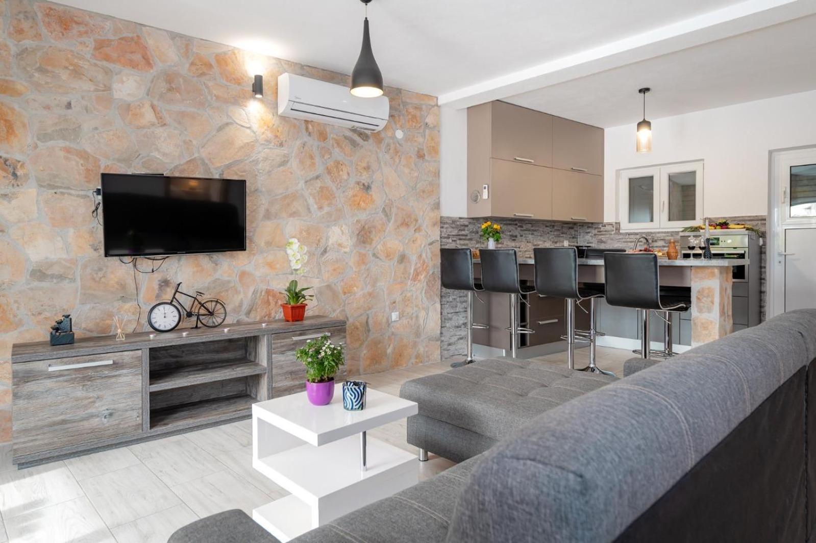 Villa Oaza Primosten With Heated Pool Ngoại thất bức ảnh
