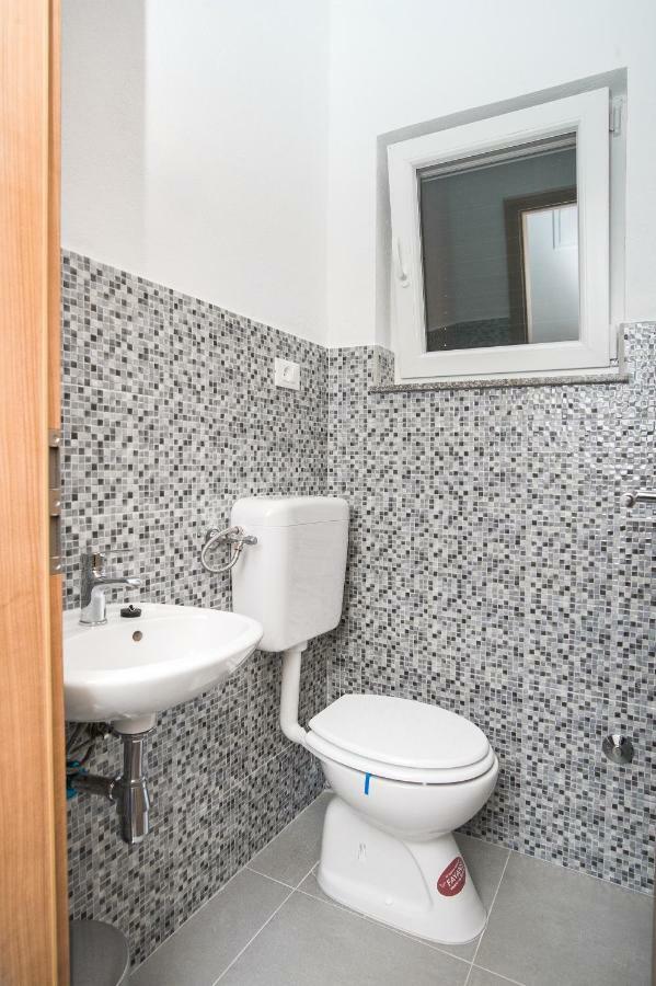 Villa Oaza Primosten With Heated Pool Ngoại thất bức ảnh
