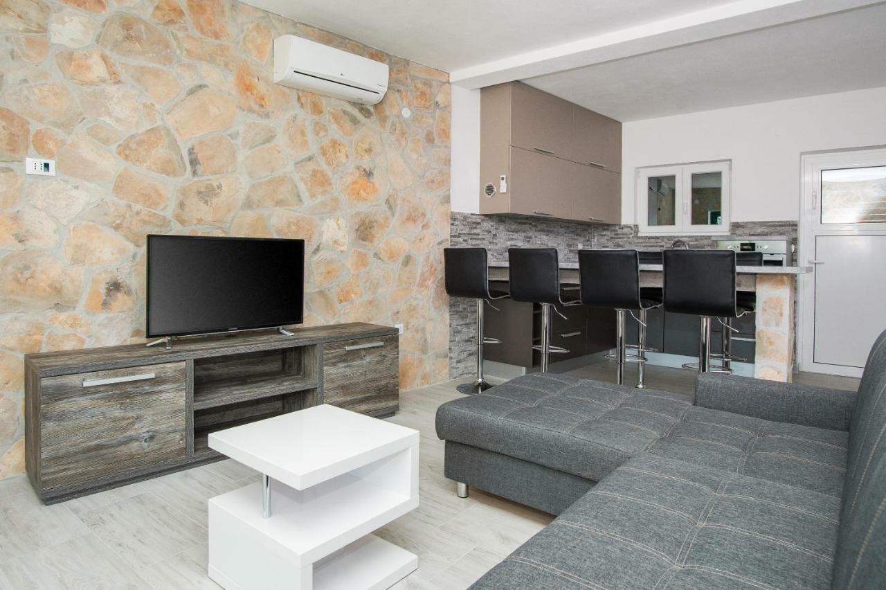 Villa Oaza Primosten With Heated Pool Ngoại thất bức ảnh